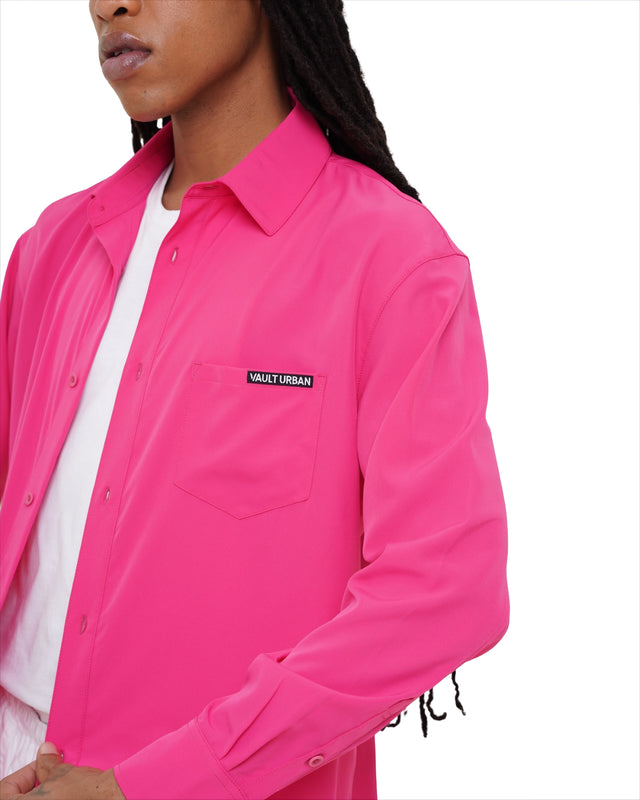 Closeup of chest pocket detail on Vault Urban pink Stay Fresh shirt – sustainable design